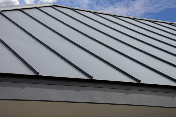 Best Roof Insulation Installation  in Redwood Valley, CA